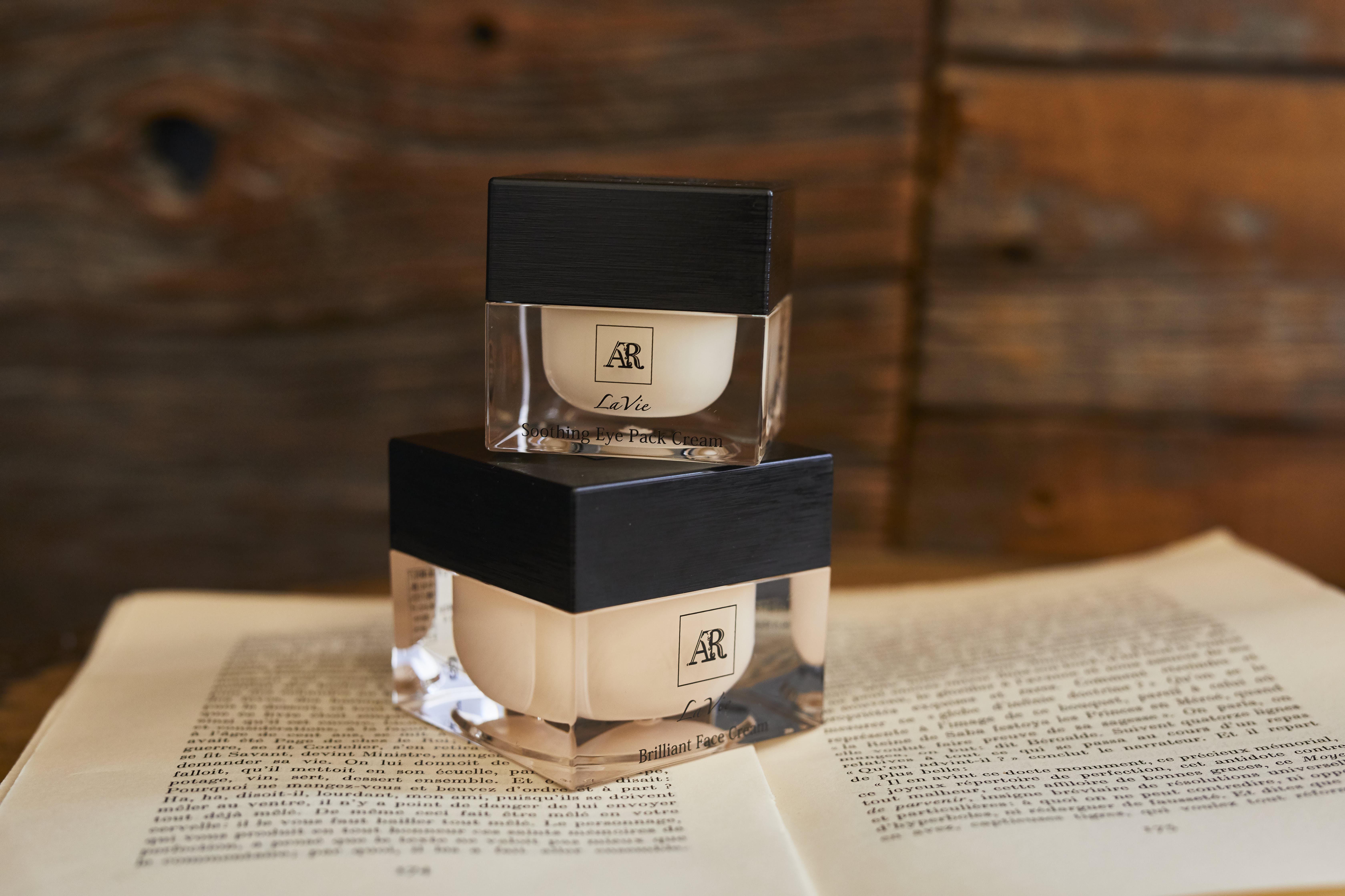 既に無添加のスキンケアやヘアケア製品を国内だけでなく、中国や韓国でも販売しているが、2020年5月によりハイクオリティを追求した新ブランド『La Vie』シリーズに一新。