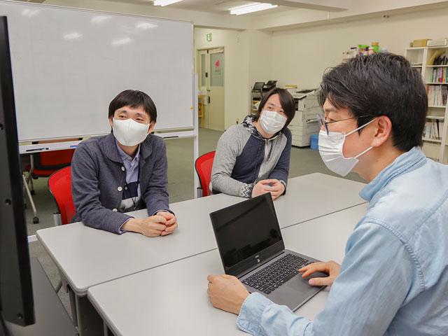 足元の需要推移からの発注量予測や、店舗からの発注に基づく「荷姿・数量」を推定する『LYNA ロジスティクス予測』や、人にフォーカスした『LYNA 訪問計画』もラインナップ。