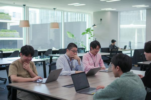 募集している求人：【開発部長 / 年収1,000万円〜1,300万円】生成AI・GEO/LLMO時代の開発組織を率いる部長ポジション