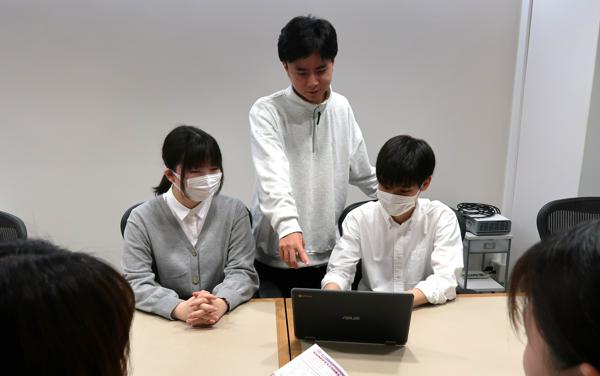 募集している求人：フロントエンドエンジニア