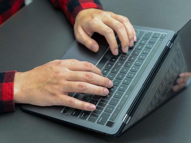 同社はSES（System Engineering Service）を中心に、黒字経営を続ける成長企業だ。