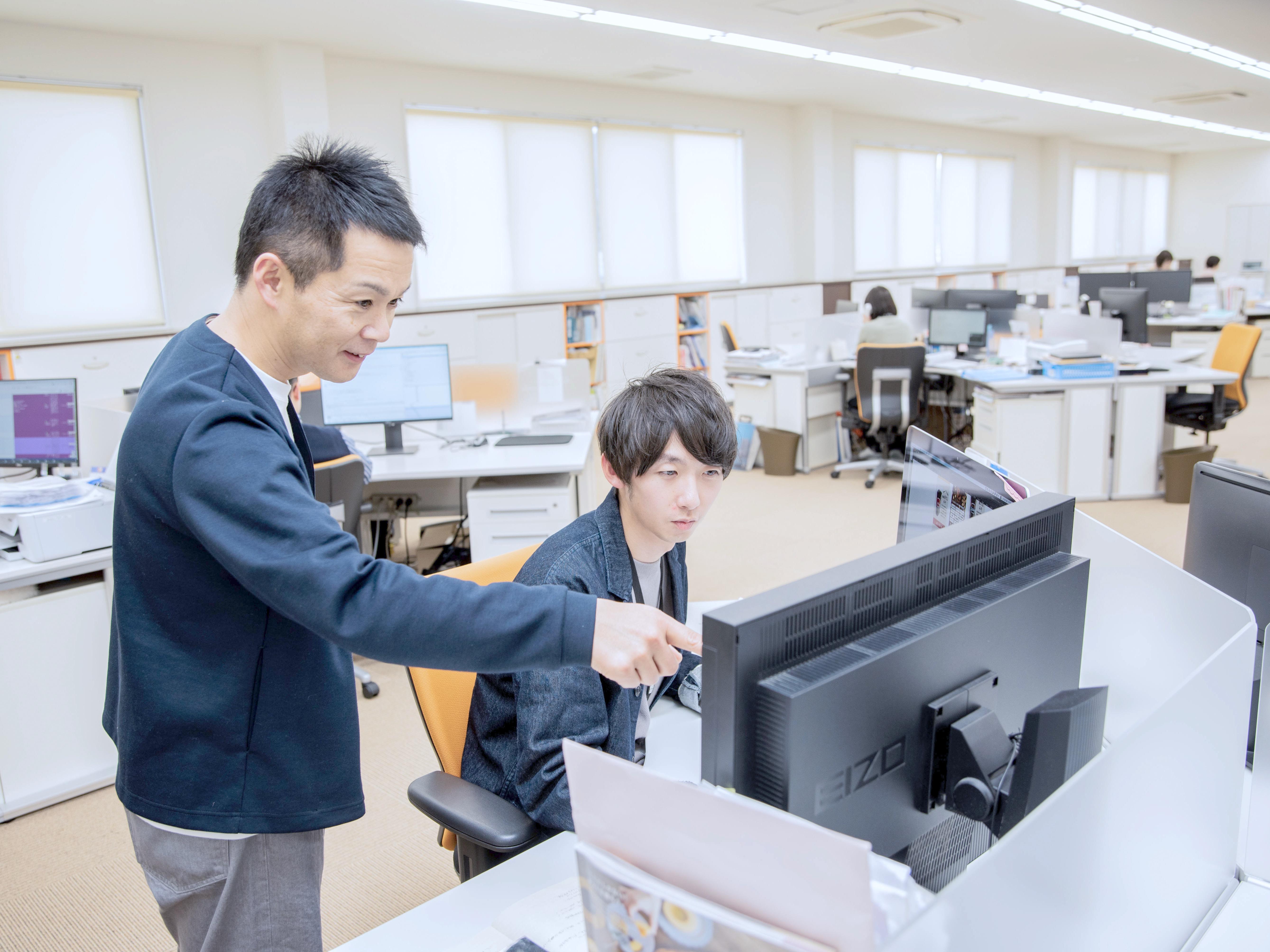 出産内祝い、結婚内祝い等のプレゼントギフトを中心に、インテリアや生活家電等複数のECサイトを運営している。