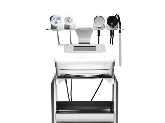 フランス発・完全フリーハンドラジオ波機 WINBACK（ウィンバック）