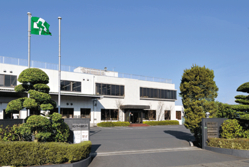 エンスカイ本社草加オフィス、関連会社も集積するヘッドクォーター。
営業・企画部門の事務所は都内に2拠点存在する。