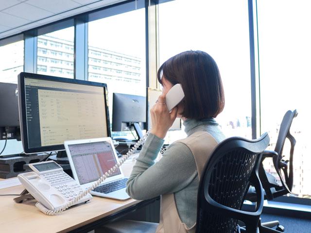 スクール事業の経験・ノウハウを活かし、企業向けIT研修事業や受講生向け転職支援サービスも展開。