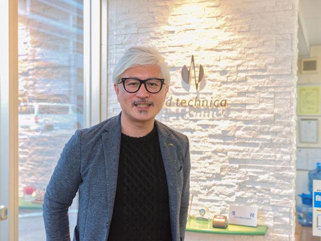 「楽しく快適なサービスを提供し続けることが私達の使命です」
代表取締役社長
下村聡