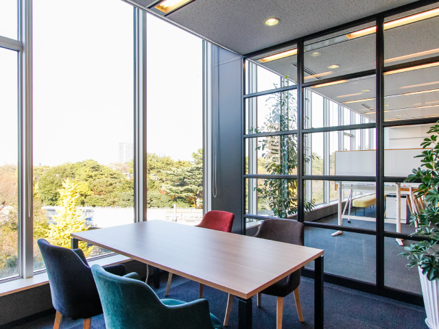 現在は２作目・３作目の大型タイトル注力しつつ、より良いチームの構築に注力している。