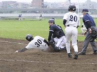 社長の趣味で始まった野球部も成長中