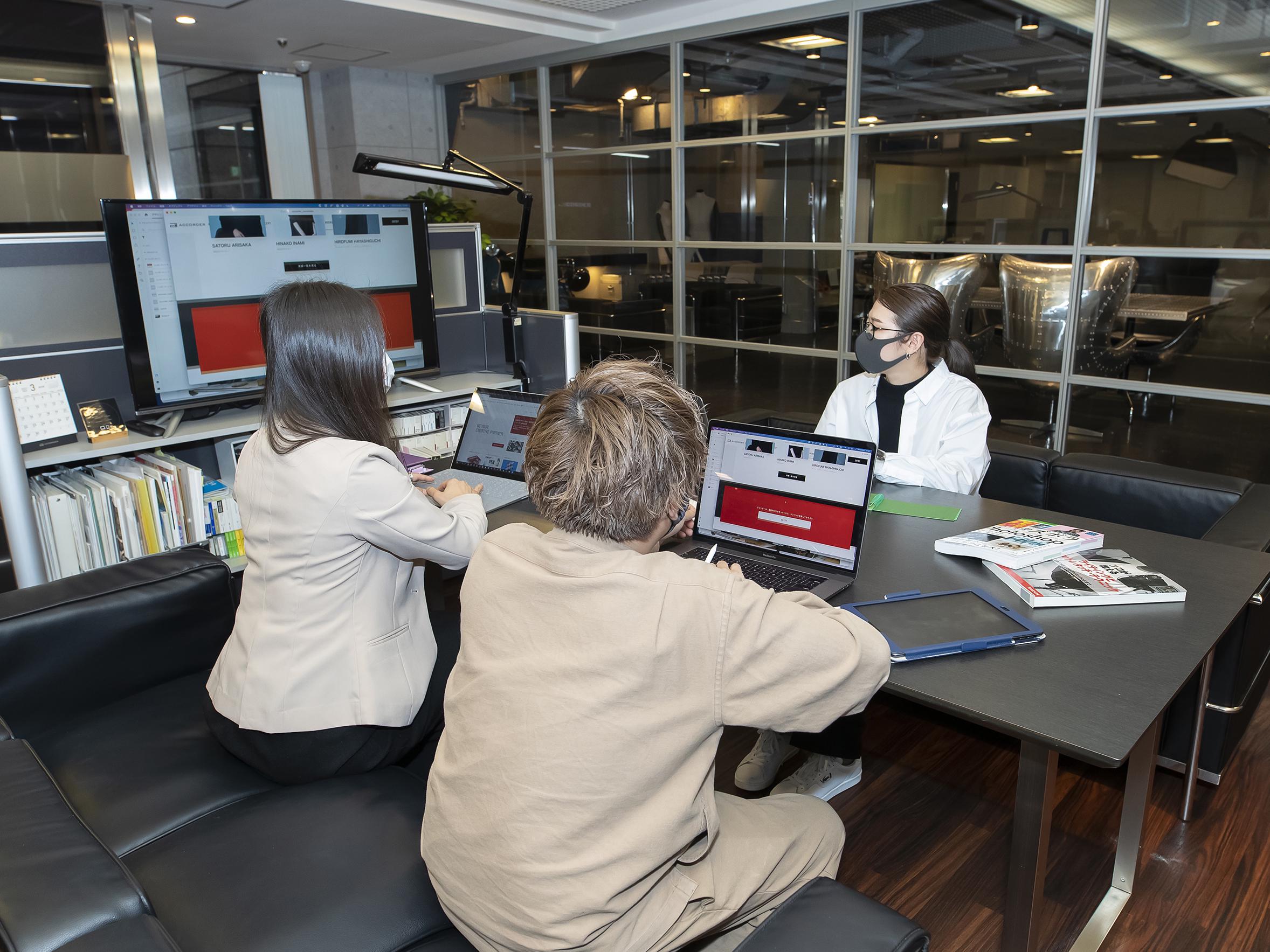 同社がクライアントと長期的なパートナーシップを持続して、新たな顧客を次々に獲得できる背景には、ハイレベルのクリエイティブだけではなく、クライアントとのコミュニケーションを重視して人材育成を手掛けている経営方針がある。