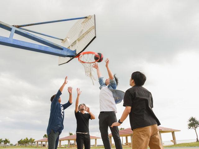 2022年10月現在、同社の社員数は38名。20代の社員が最多層を構成し、平均年齢33歳、男女半々という組織だ。