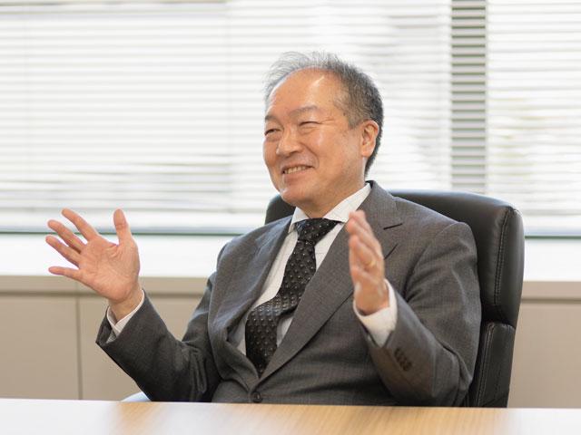 主力の通信ソリューション事業では、主にモバイル通信キャリアのR&Dセンターに常駐し、顧客の立場で高度な専門性を発揮。