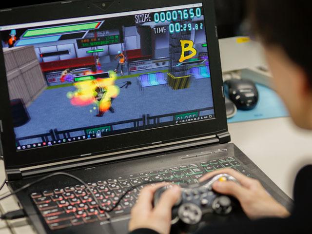 高度職業人の育成をミッションに掲げ、仕事と同じような環境で実学を学ぶ「超実践教育」で、札幌を中心に道内に人材を輩出。