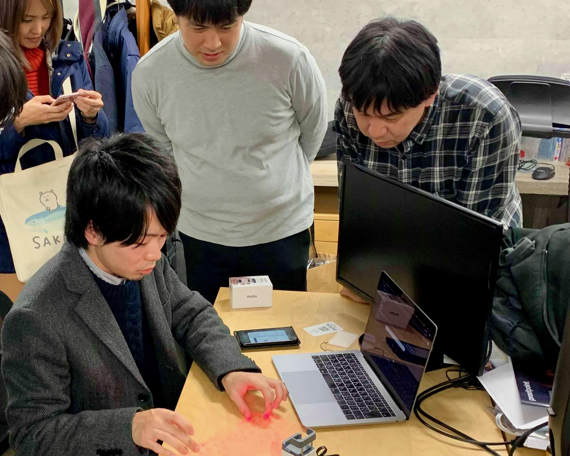 一般社団法人日本ディープラーニング協会（JDLA）の正会員を務めるなど、高い技術力が評価されている。