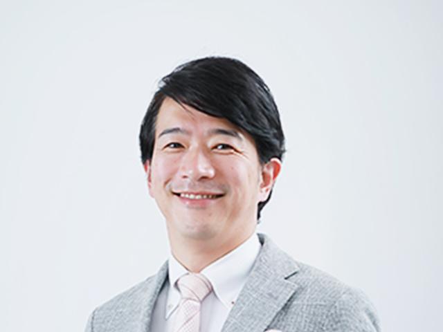 代表取締役　田中 慎也 氏
大阪府出身。大学卒業後、2000年に大阪・兵庫を中心に展開するドラッグストアーチェーンに入社。店長を務めた後、化粧品部門チーフバイヤーを経験し、2007年に退社。同年9月、当社に入社。EC事業部の立ち上げ、S&M事業部の立ち上げを行う。2009年10月、専務取締役に就任。2019年12月、当社代表取締役社長に就任。