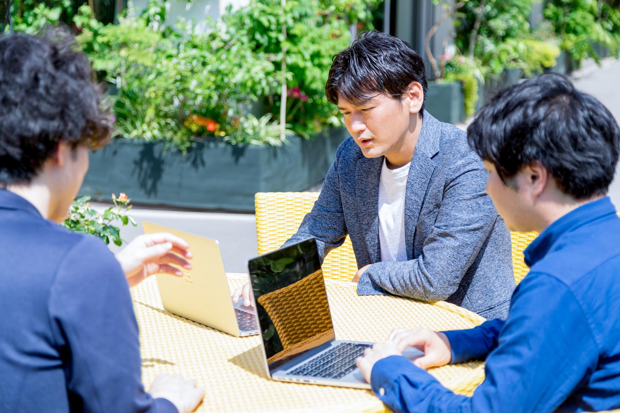 システム導入だけで終わらない、顧客の本質的な課題解決を行っています。