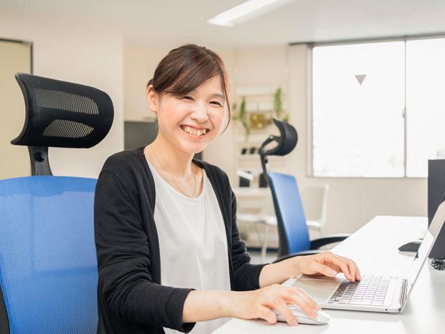 長年、広告代理店や大手制作会社とともに、累計5,000件を超えるWebサイト開発プロジェクトで培ったノウハウがアドバンテージ。また、国内クリエイターとB-CREATE Viet Nam（100%子会社）とのパートナーシップによる豊富なリソースで、幅広く、柔軟な対応を可能にしている。