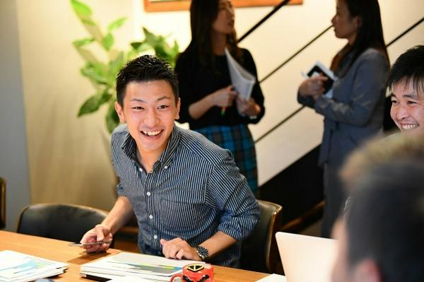 募集している求人：静岡県浜松市勤務　Webマーケティング（SNS）のコンサルティング営業