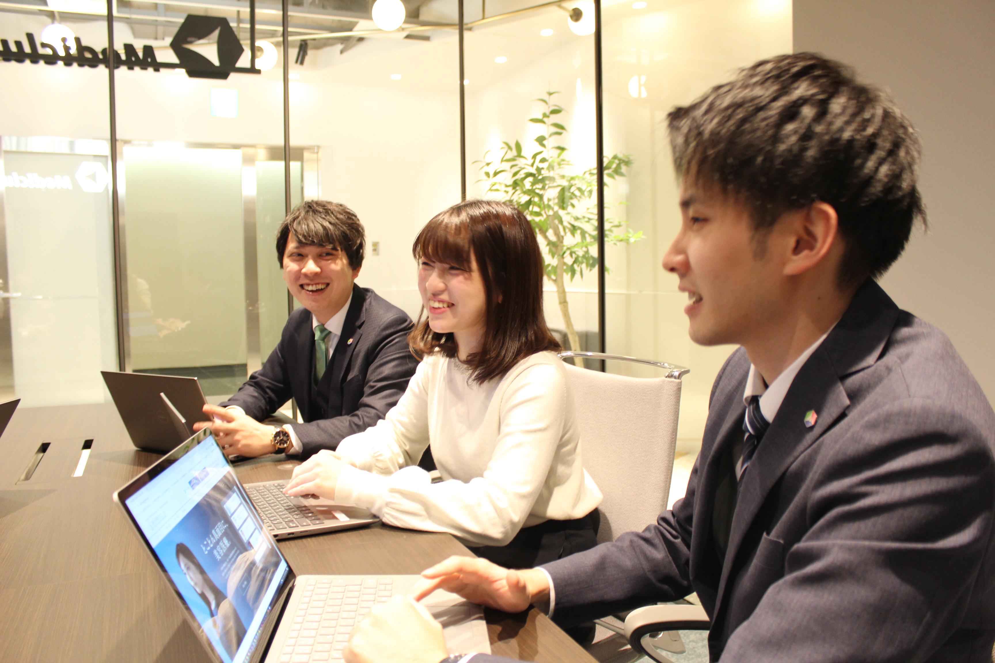 部署の垣根を超えたチャレンジも可能な、柔軟な環境だ。