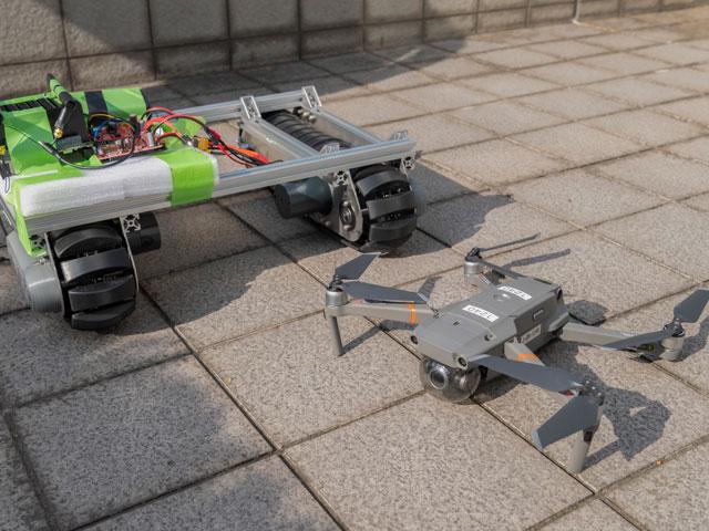 同社は社会インフラの設備点検・災害対策・警備監視の領域を中心に、ロボティクス×AIで社会課題の解決を目指す企業だ。