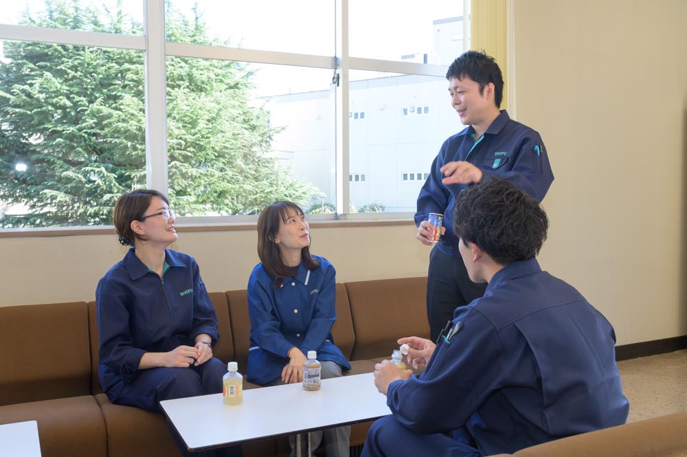 社員間のコミュニケーションを大切にし、社員のワークライフバランスを重視して、働きやすい環境整備に注力している。