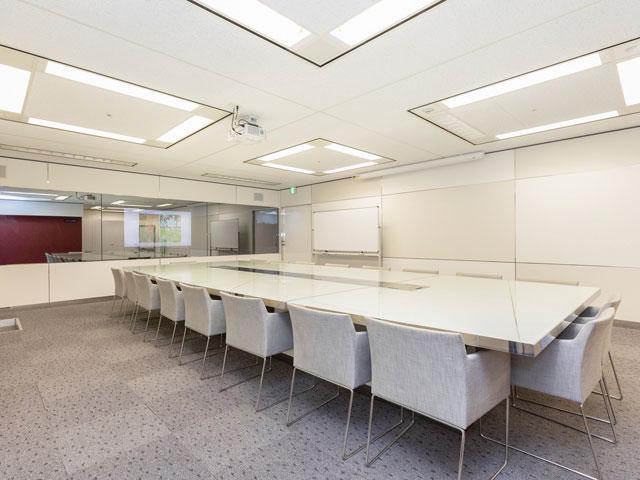 ワークライフバランスも、「子育て支援制度」や「プレ子保育手当制度」「サークル活動」等が充実。