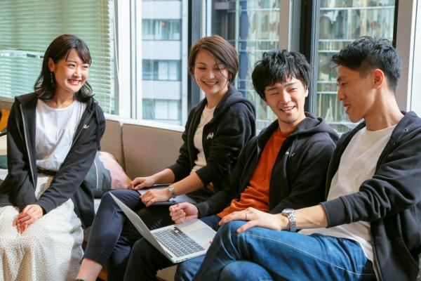 募集している求人：【特別選考フローのご案内】P&G、UNIQLO、刀、Mercari等の元幹部とともにシェアNo.1サービスを更にグロースさせる仲間を求めています