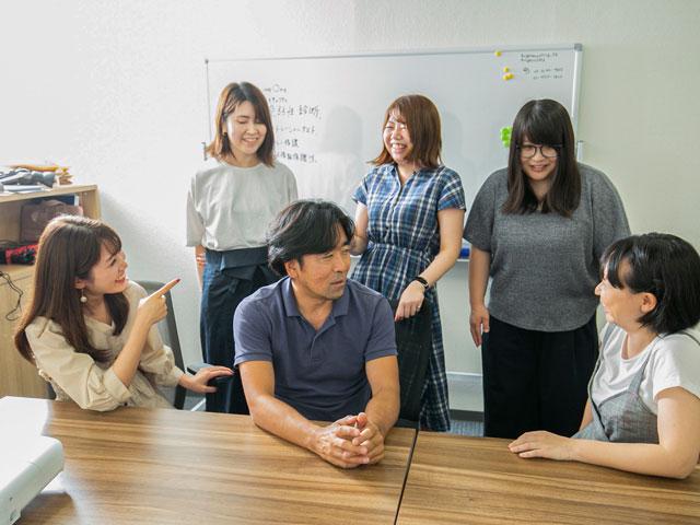 ITの枠を超えた柔軟性がある事業展開も強みで、日本のワイナリーを紹介したオウンドメディア『日本ワインなび』も運営している。