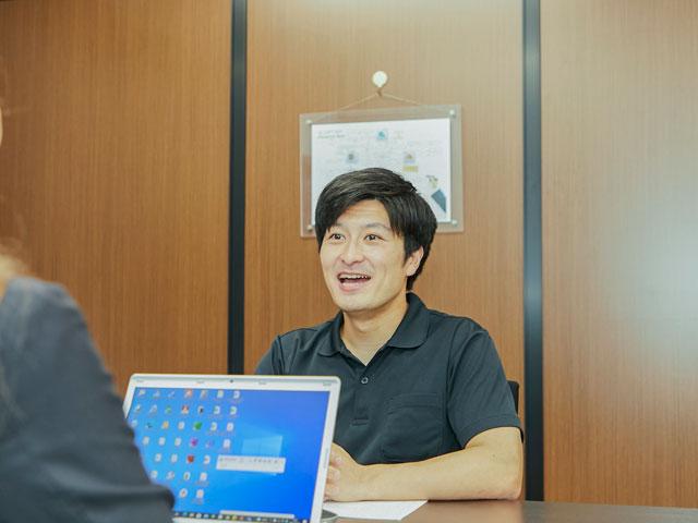 「物事の理を理解しシンプルに考え判断する」「定量的に測れることを優先し、論理的に考える」といったバリューを掲げ、無駄なことはせずロジカルなコミュニケーションを重視する明快なカルチャーは特徴的。