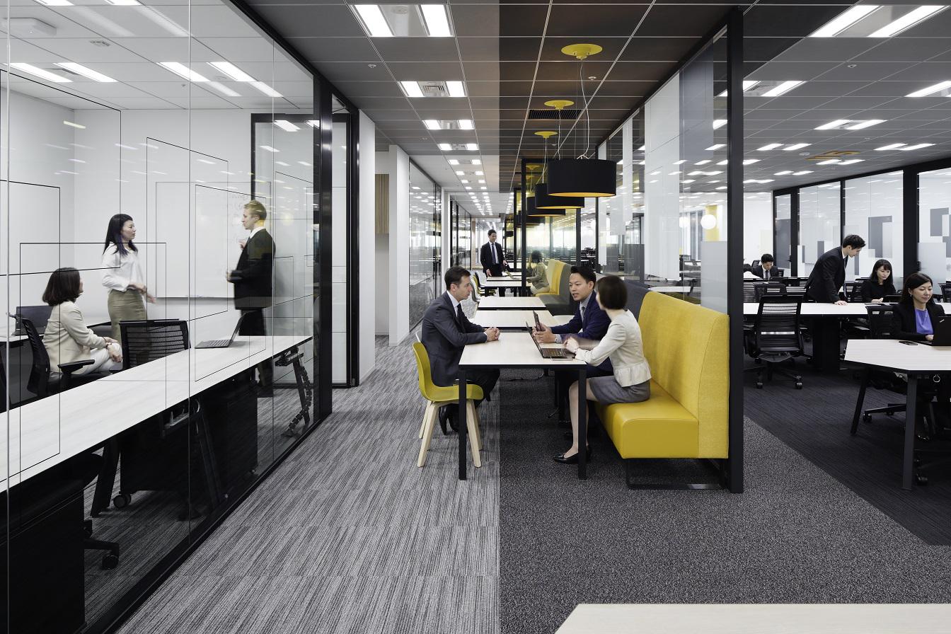 本人の能力とやる気が重視される環境なので、女性でも挑戦し甲斐はあるだろう。実際、同社には女性スタッフも多い。