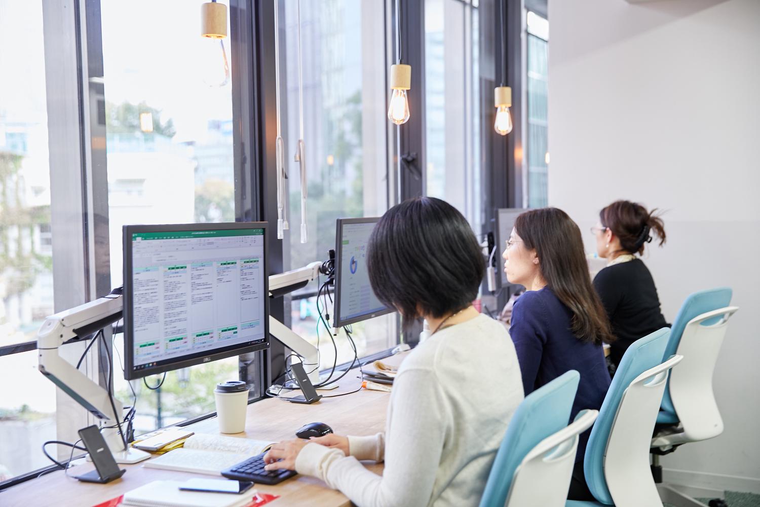 平均年齢37歳。社内のイベントは多い。上司部下の壁がなく、フラットな社風が特徴。