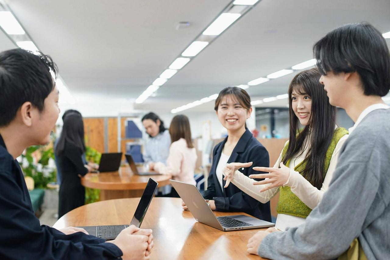 株式会社トラストバンク 求人画像1