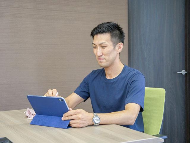 オンラインカリキュラムや『8Link』をはじめ、中小企業の業務DX化に向けたDXサポートを行う「Growth Solution事業」を行っている。