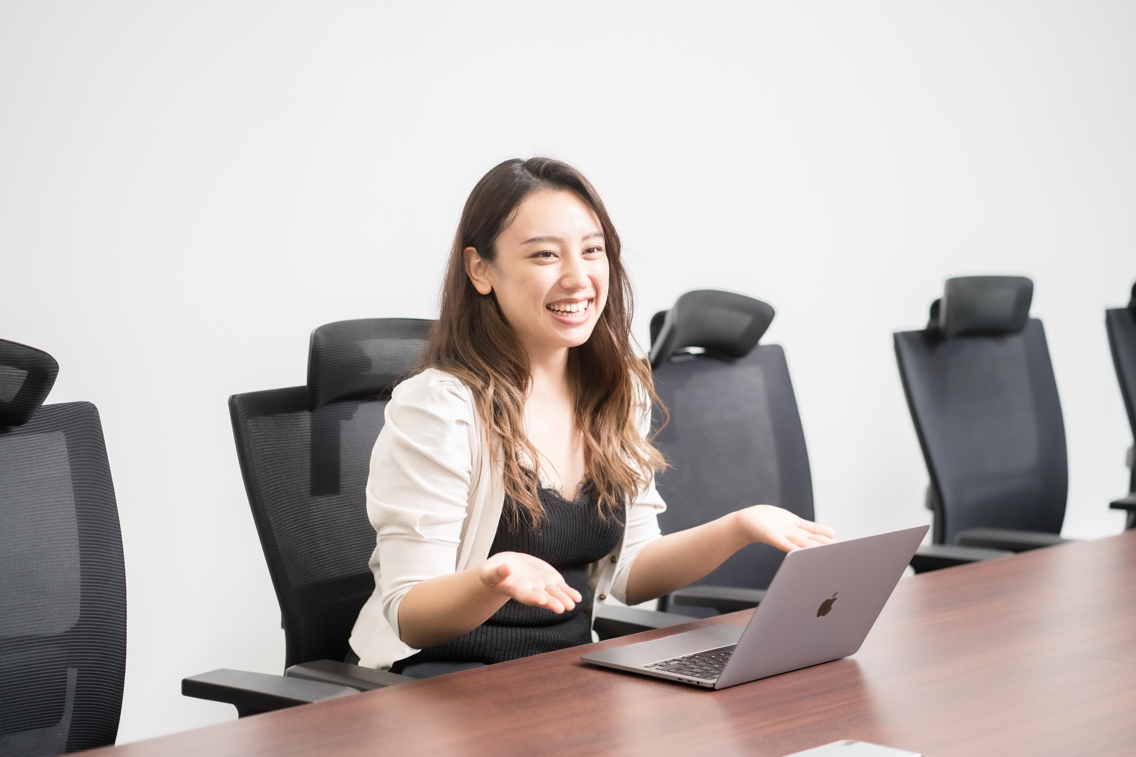 今後、引き続きアプリ開発事業に力を入れて取り組み、3年以内に売上高100億円を目指す。自らの手でサービスを作り出し、大きく育てたい方には魅力的な環境だ。