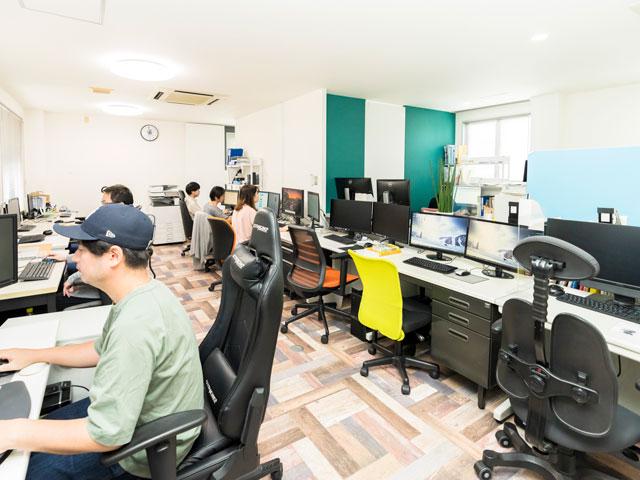 安定した環境でのびのび働き、スキルアップを目指したい人にはピッタリの環境だ。