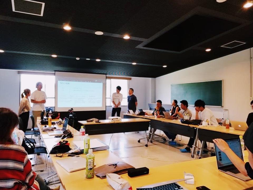 毎年一回、全社員の懇親イベント「未来会議（1泊2日）」も開催しています。全員でLIFE STYLEの今後について考え、交流を深めます。