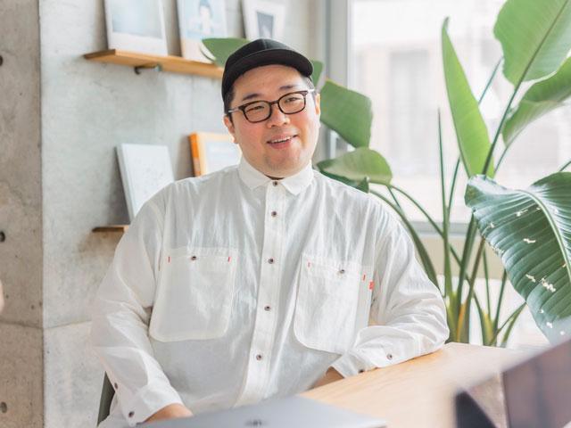 写真にクリエイティビティとコミュニティの力を加えて、撮るだけに留まらない写真を軸にしたビジネスのエコシステム構築に取り組んでいる。