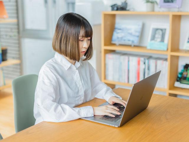 国内最大級の写真を学べるサイトの運営や、全国を網羅する写真家ネットワークを活かした法人向け撮影サービスなどを展開する