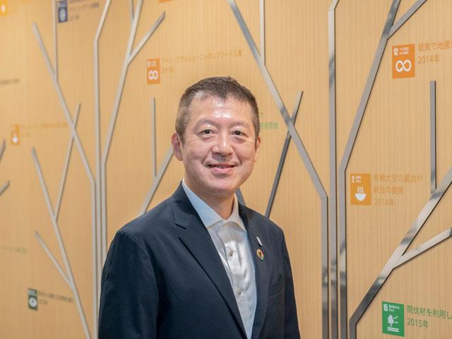 IT・AI戦略室を設置して、介護記録の電子化をはじめ、介護現場のIT活用を通して介護業界の人材不足に対応する環境整備に力を入れている。