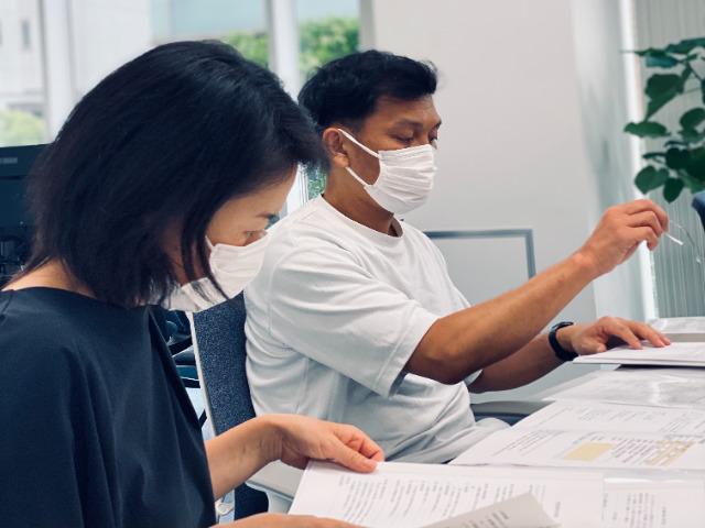 パッケージ化した画一的なソリューション提供ではなく、顧客と共に設定したゴールへ向けて伴走するスタイルを取る。