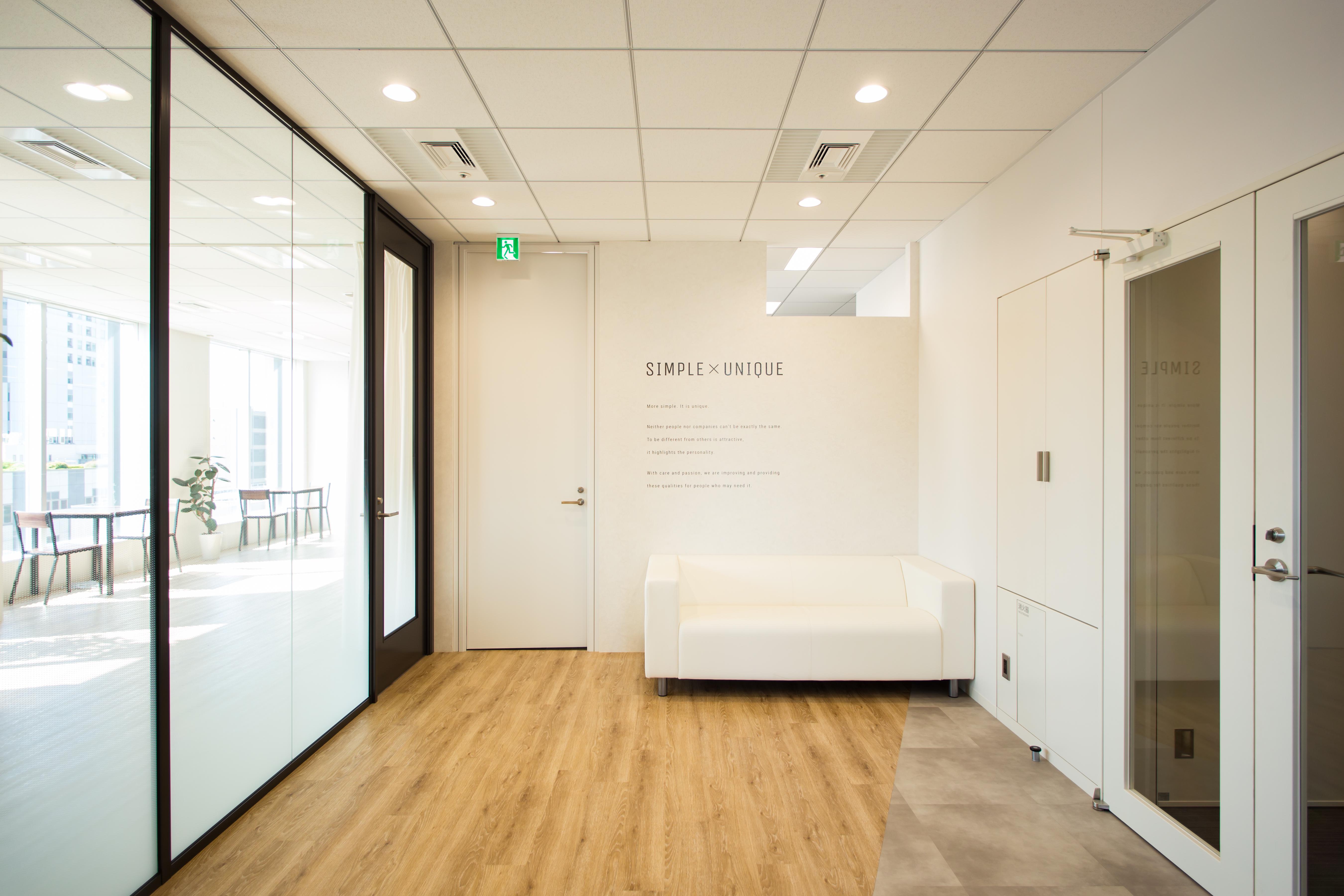 一方、中長期的なビジョンとして、新ビジネスも展開中。同社はこれまでに数々のキャンペーンサイト構築してきた実績を持つ。そこで蓄積してきた知見を集約し、一般企業や広告代理店がプロモーションに活用できるようなツールとしてパッケージ化し、自社サービスとして提供中であり、更に今年からは新たなサービスも展開しております。