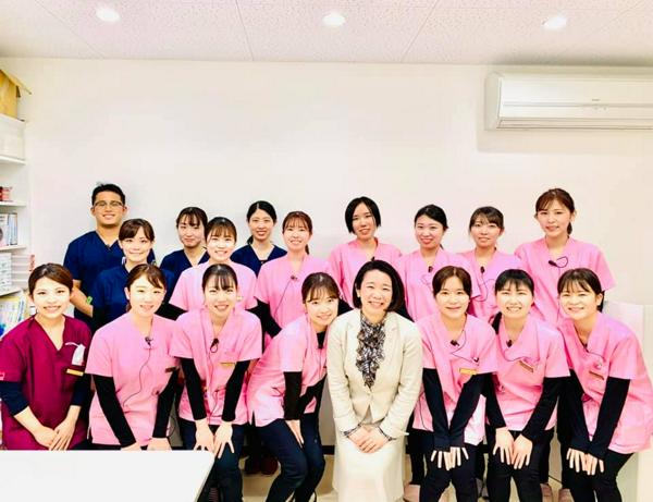 募集している求人：（中四国エリア）【医療×マネジメント】歯科・医科クリニックのマネジメントとバックオフィスをサポートします