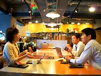 診断テストの結果に基づき、各企業の経営戦略<br />に合わせた最適な人材配置を検討する。