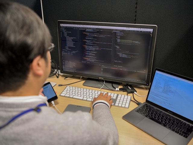 クリエイターのためのクリエイターたる存在の“メタクリエイター” というミッションを通じて、「社員、会社、社会のHappinessを達成すること」をゴールに描いている。
