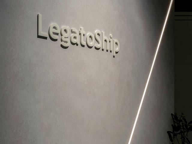 2012年に設立された同社は、新規サービス構築・業務改善のプロセスをサポートするマネージメント、およびディレクションを専門に手掛けるシステム開発会社だ。