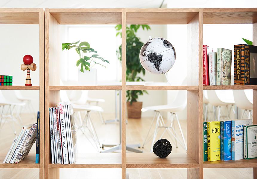 書籍購入制度があるので、月１冊まで自由に購入することが可能です。