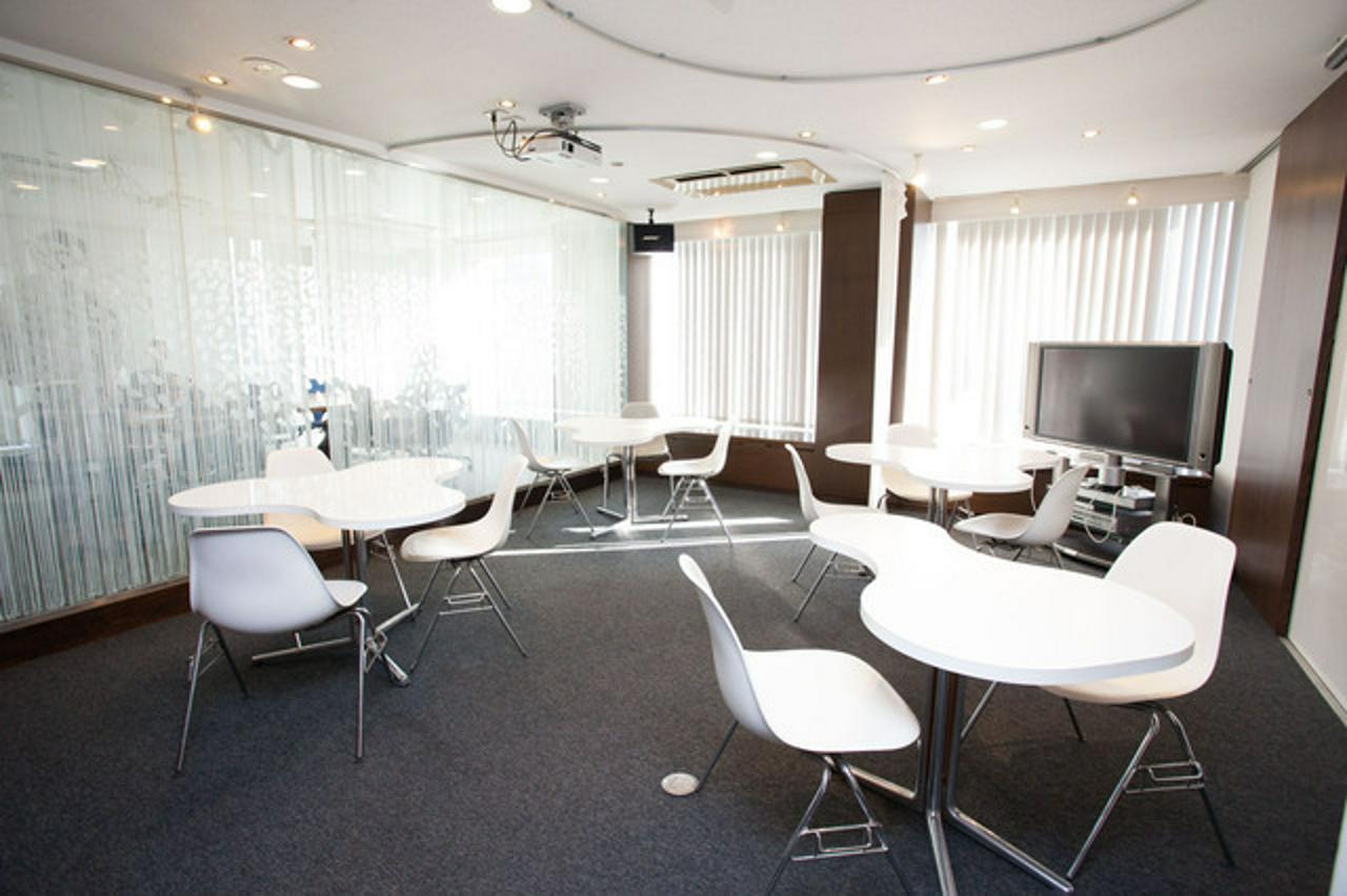 株式会社パラドックス 求人画像1