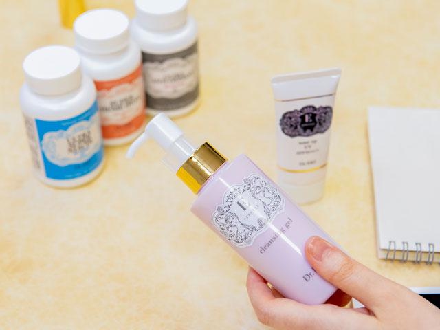 この『イースペシャル』は、美容皮膚科・内科医であるDr.衣理が研究開発を手掛け、医療品質のブランド商品として高い人気を獲得している。