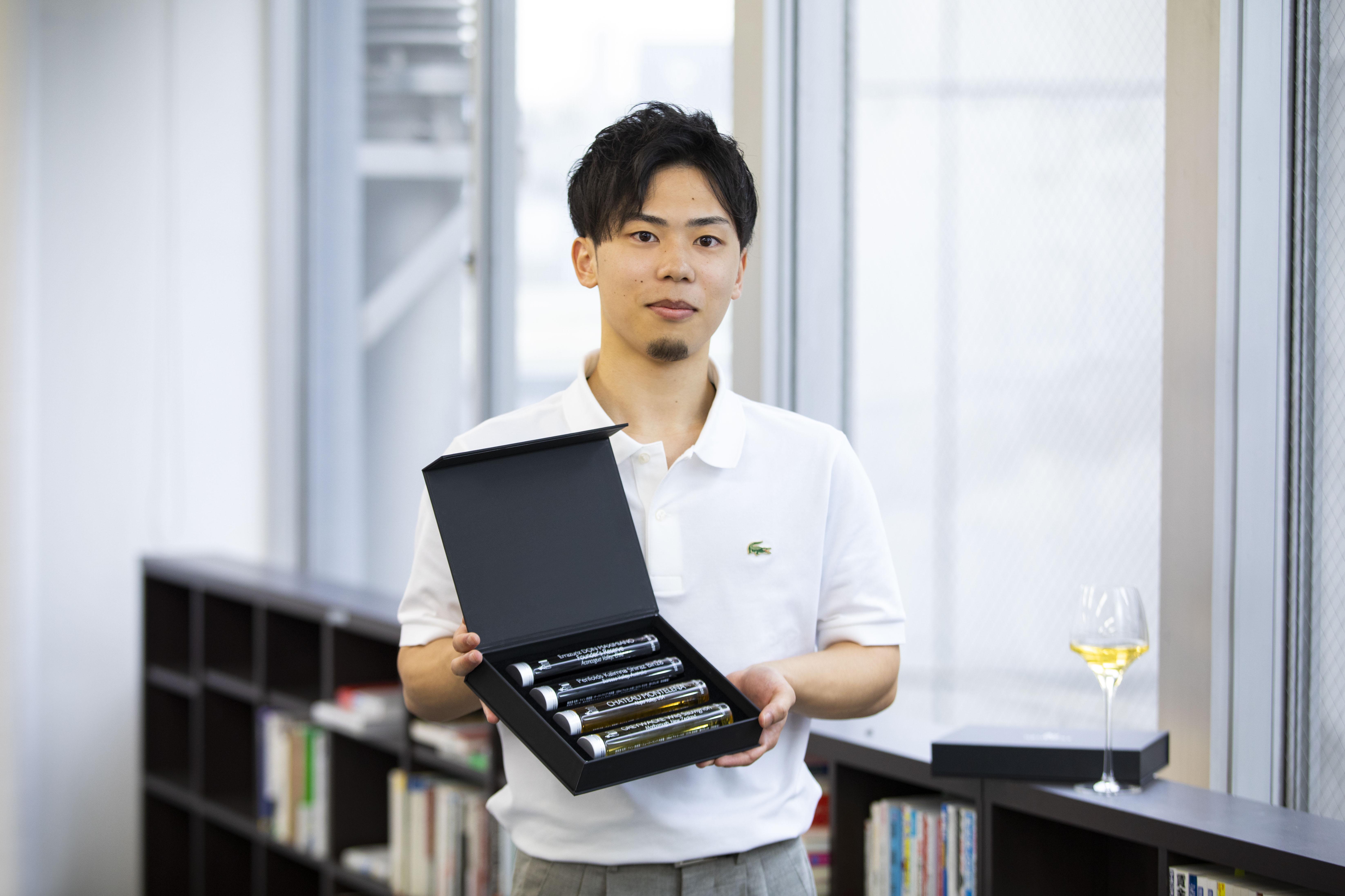 新規事業「HOMEWiNE」の立ち上げ責任者はインターン生。「各部署からサポートを受け、自由に動きやすい環境を作っていただいていると感じています。」