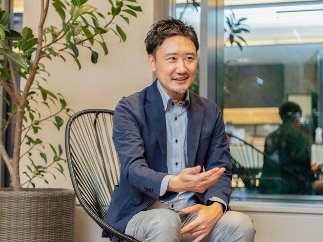 代表取締役　岡 裕輔氏