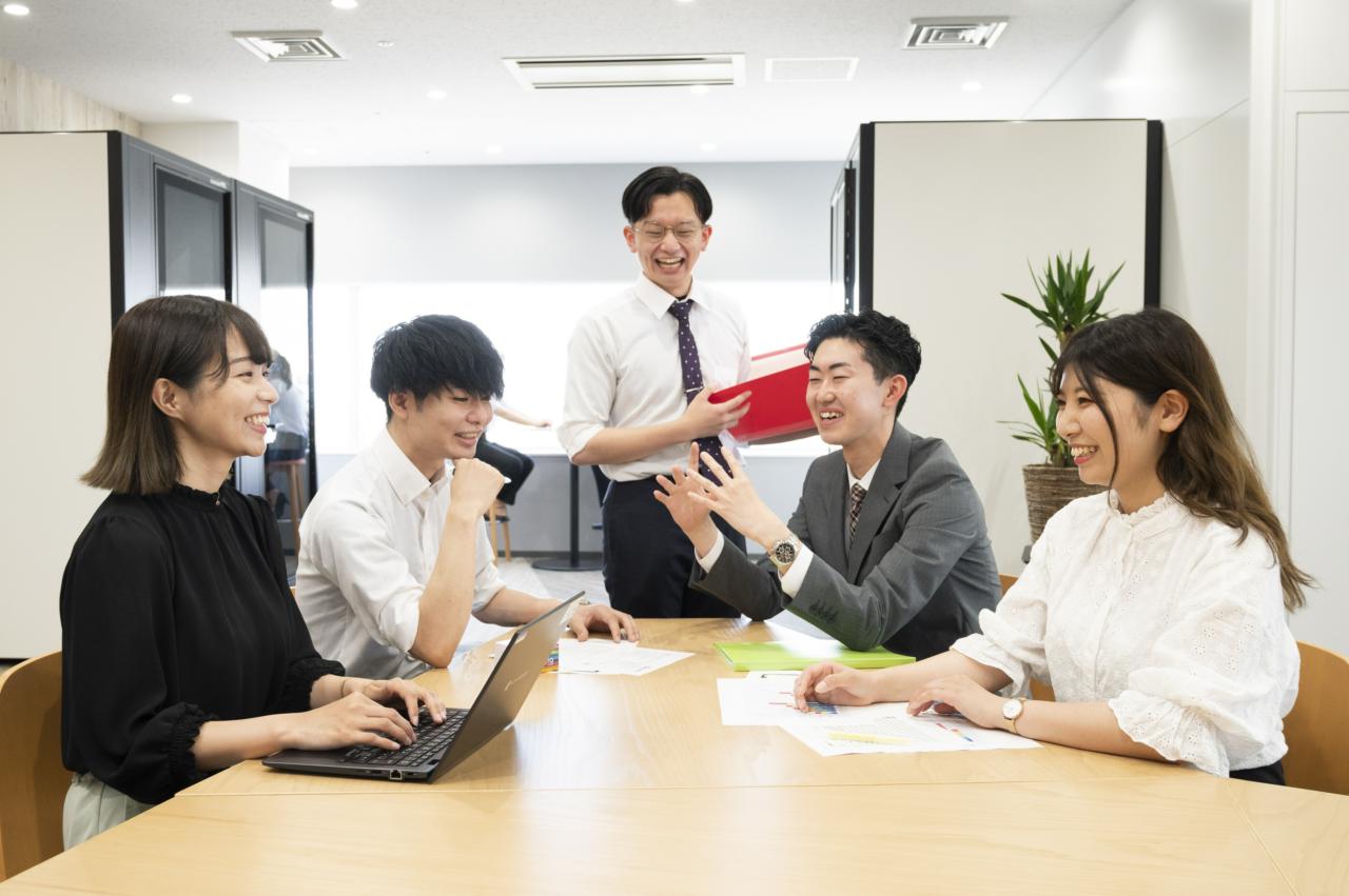 ビーウィズ株式会社 求人画像1